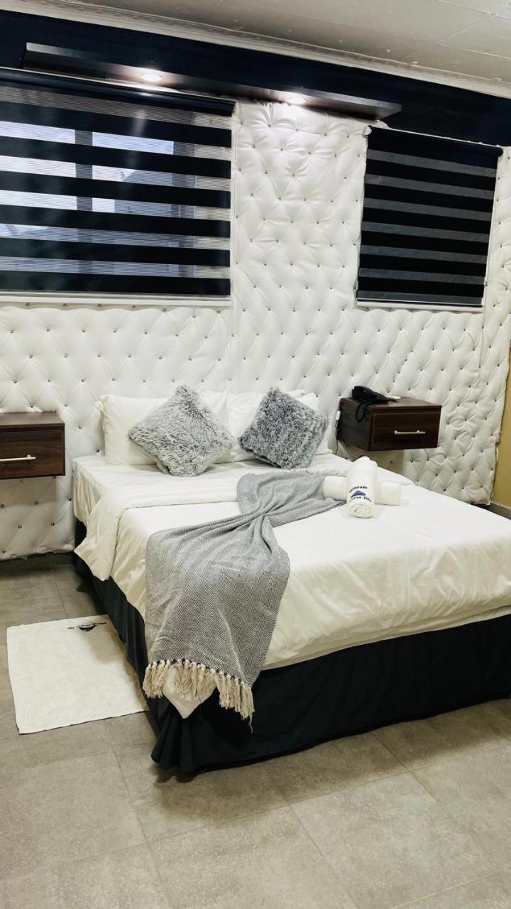 נלספרויט Naldorado Executive Villa מראה חיצוני תמונה